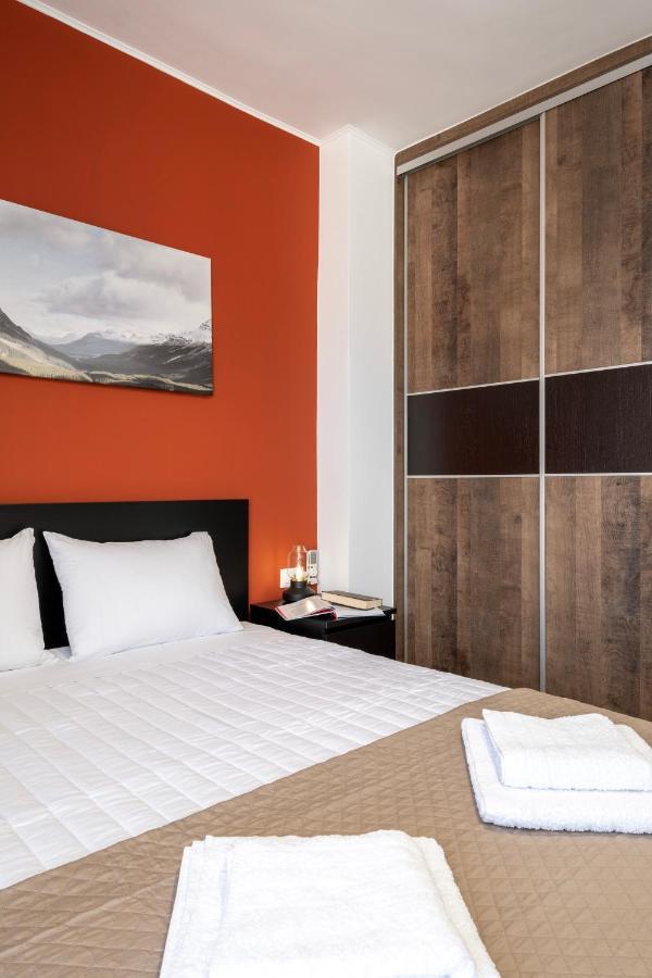 Urban Elegance, 3-Bedroom Flat In Heart Of Chania خانيا المظهر الخارجي الصورة
